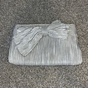 Lulus clutch/crossbody